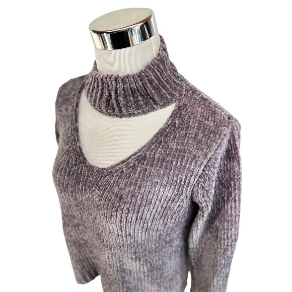 Love By Design SOFT Sweater SMALL Gray Chenille Knit Collar Sexy Cutout DISTRESS - Picture 16 of 16